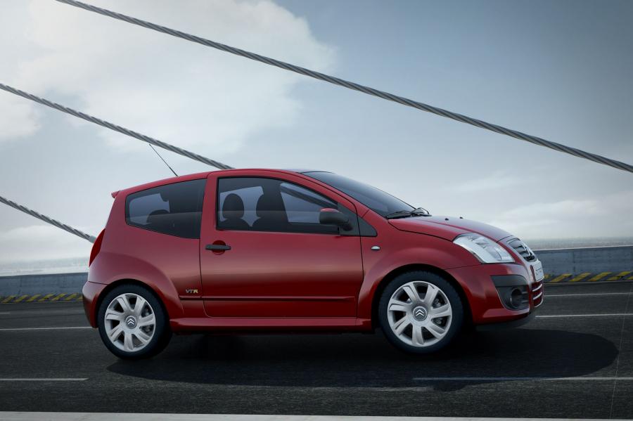  Citroen C2 2004 года  (фото 4 из 22)